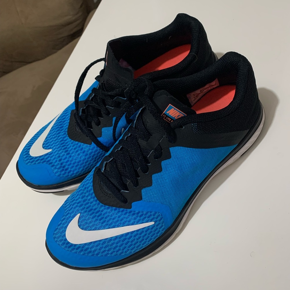 Blue Nike Tennis shoes size 9.5